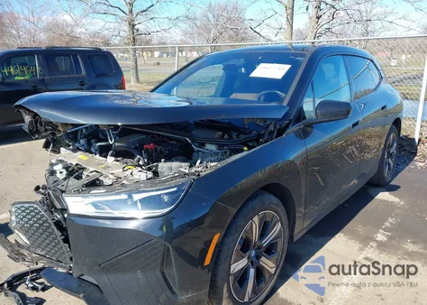 2025 BMW Ix xDrive50 из США, поврежденный, VIN WB523CF07SCS26350